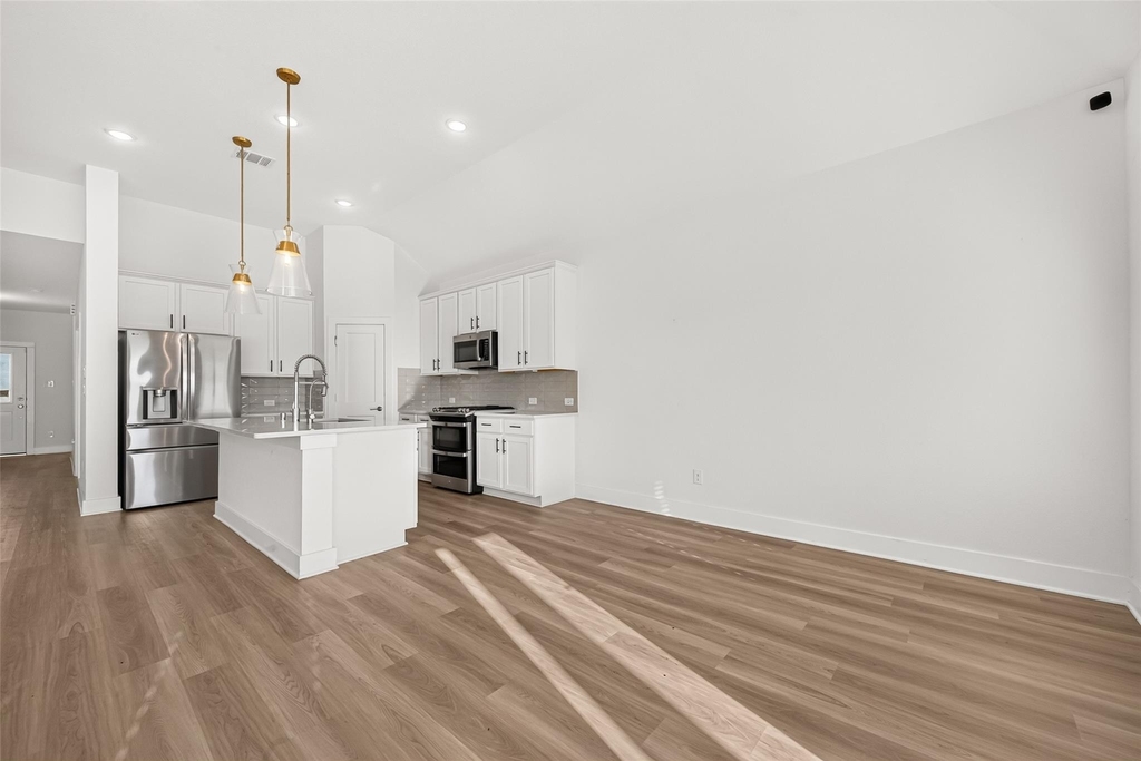 2002 Flatland Drive - Photo 15