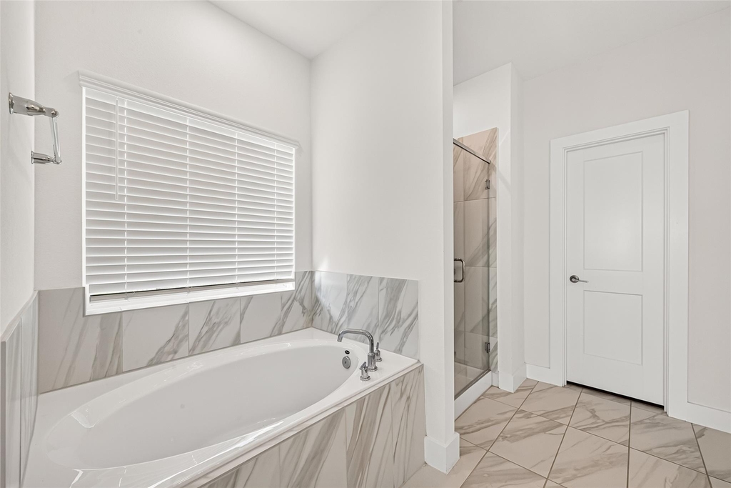 2002 Flatland Drive - Photo 33