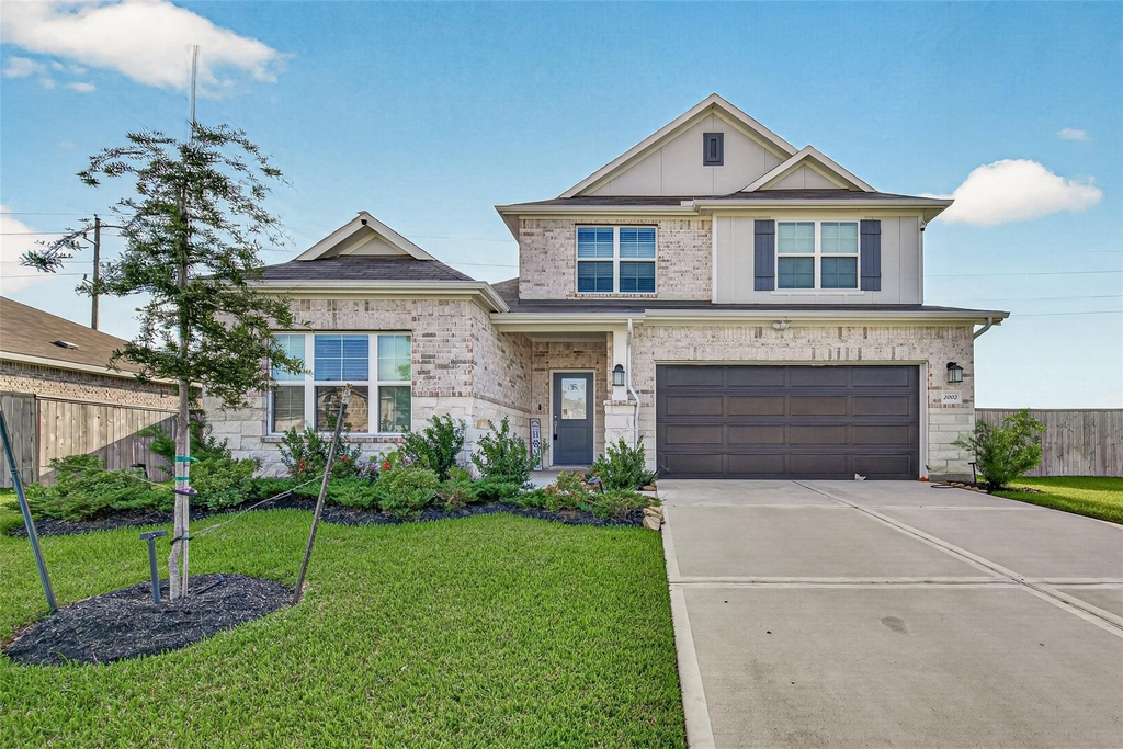 2002 Flatland Drive - Photo 2