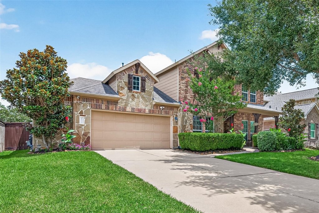 21334 Hawkley Drive - Photo 1