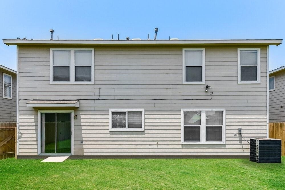 7906 Ashland Springs Lane - Photo 14