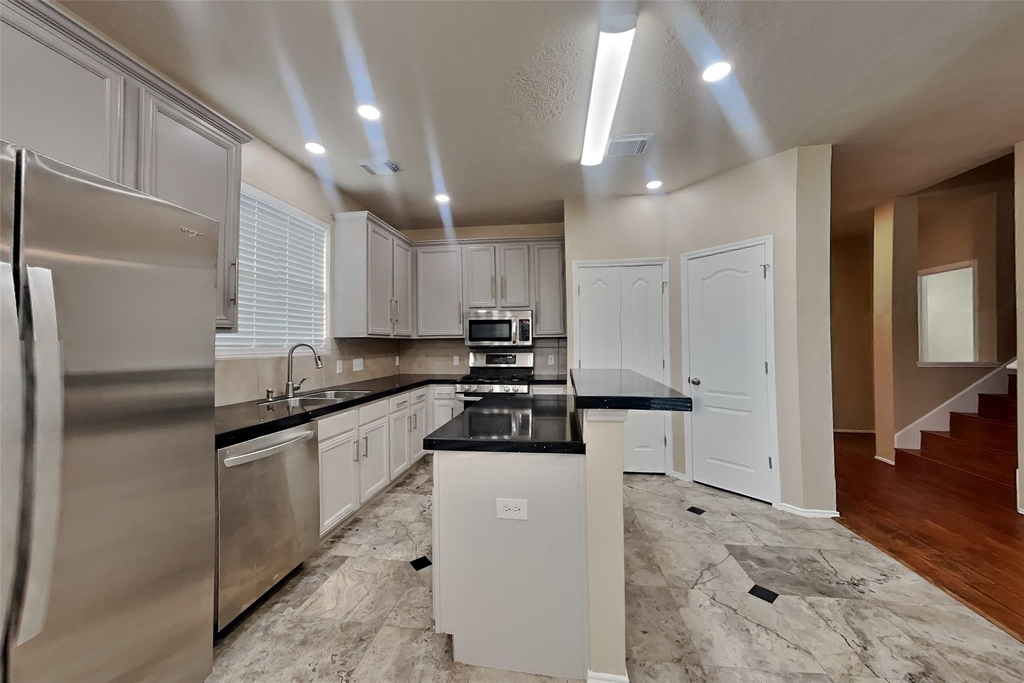 6422 Brazos Glen Lane - Photo 4
