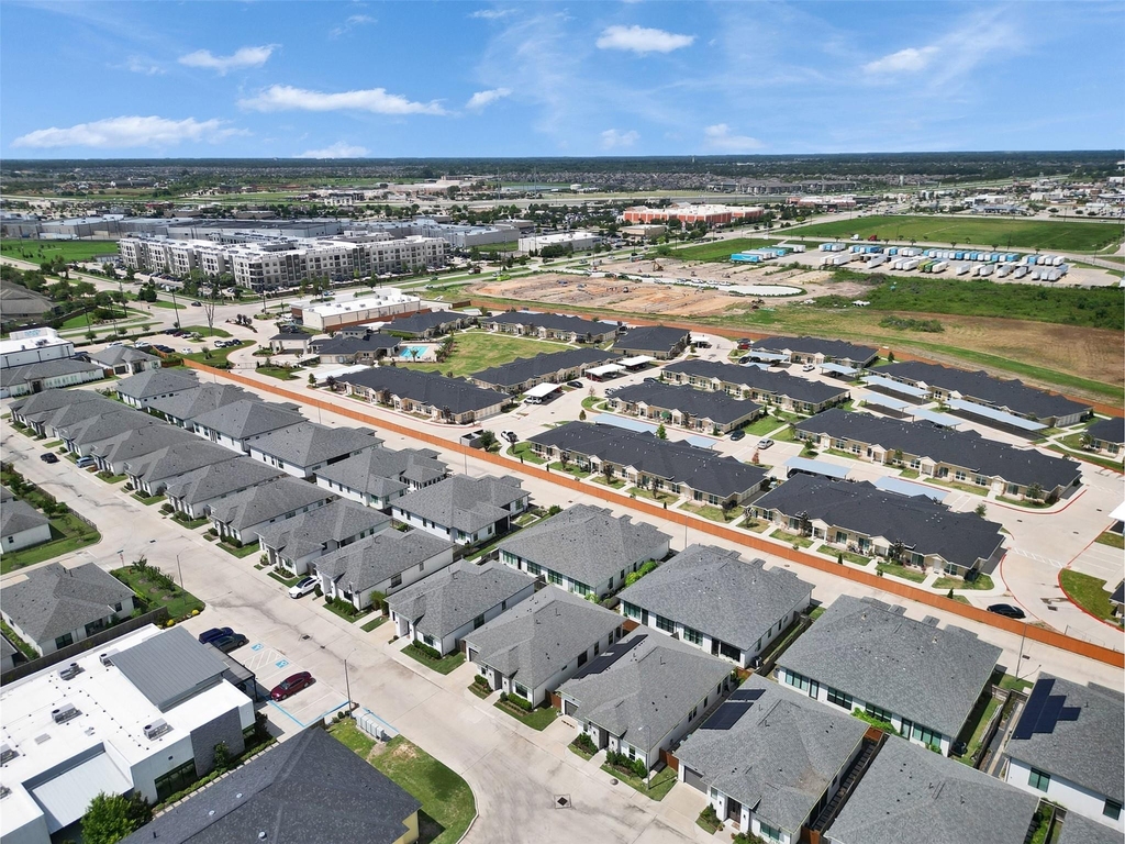 10330 Grove Row Avenue - Photo 44