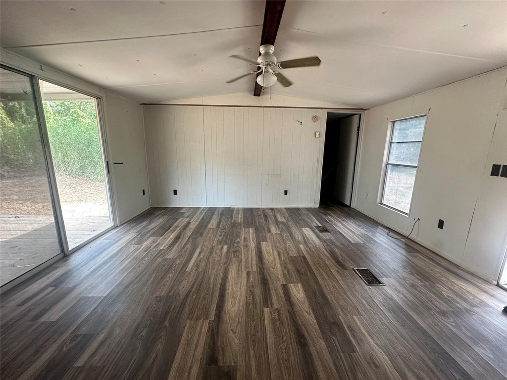 498 Fern Lane - Photo 2