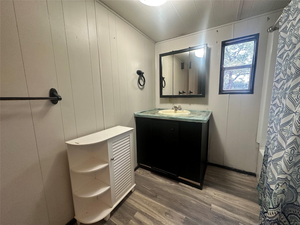 498 Fern Lane - Photo 4
