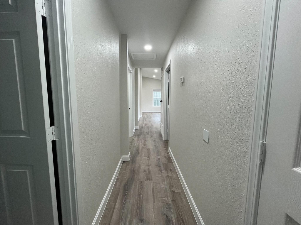 11 Carol Court - Photo 8