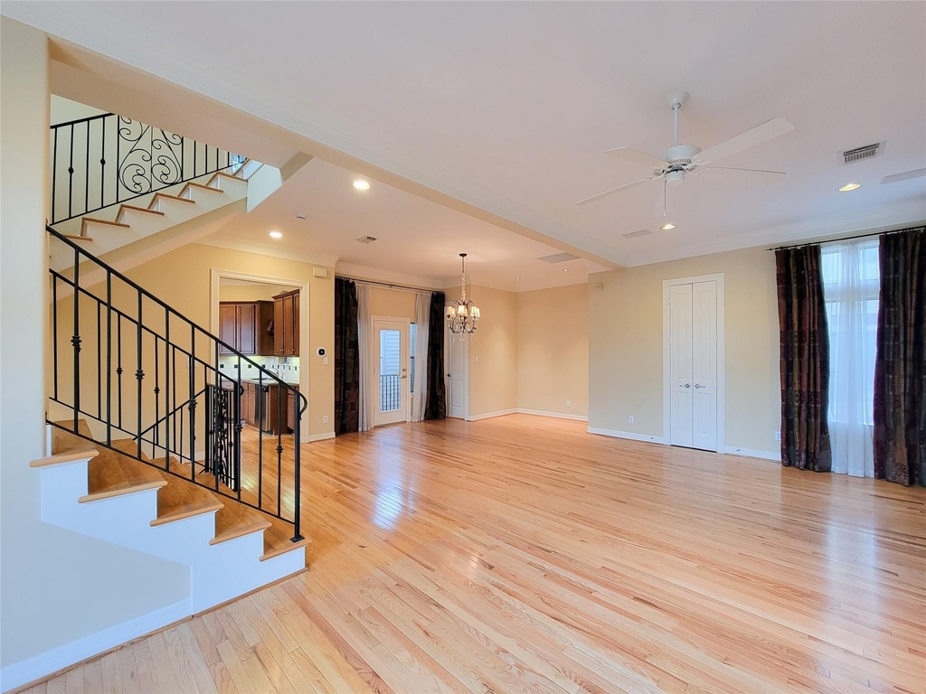1742 Michigan Street - Photo 2