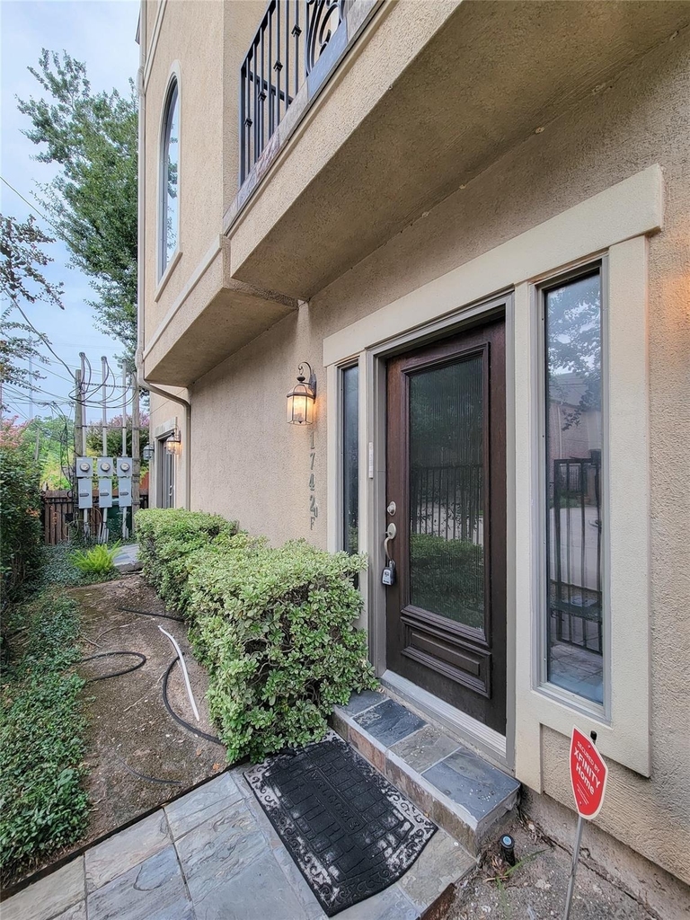 1742 Michigan Street - Photo 39