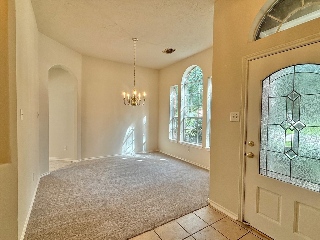 110 S Merryweather Circle - Photo 8