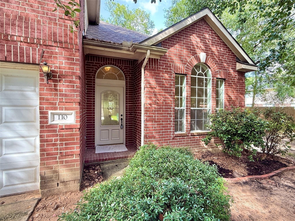 110 S Merryweather Circle - Photo 2