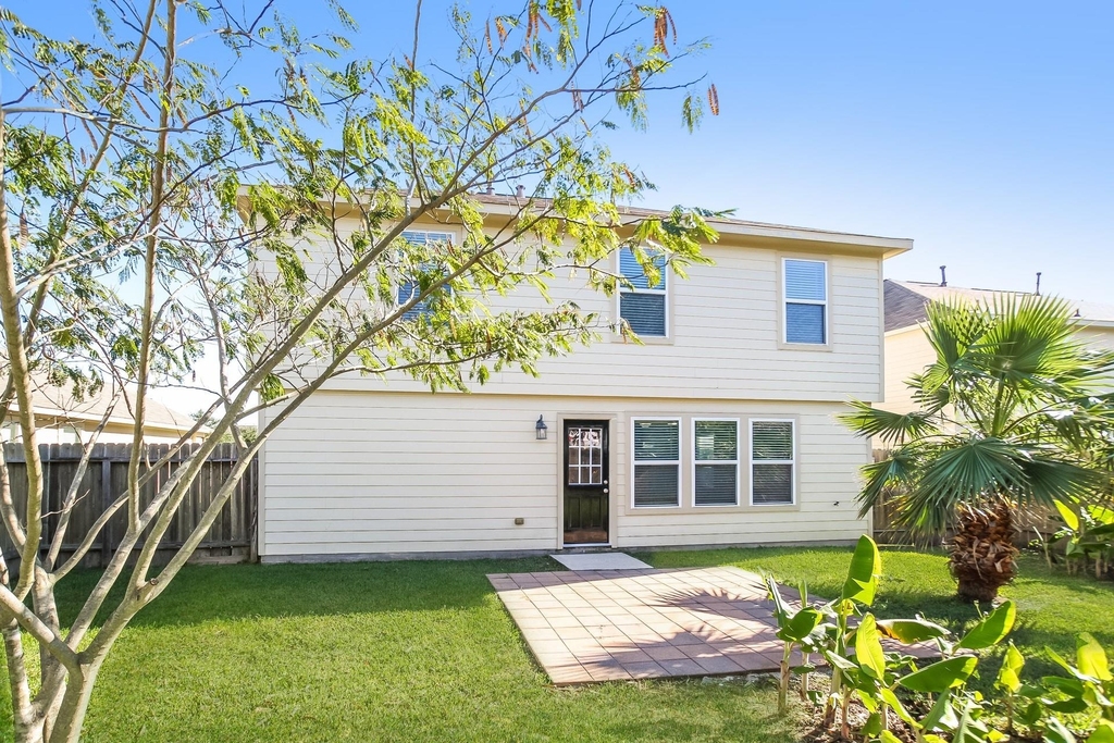7819 Adonis Avenue - Photo 13