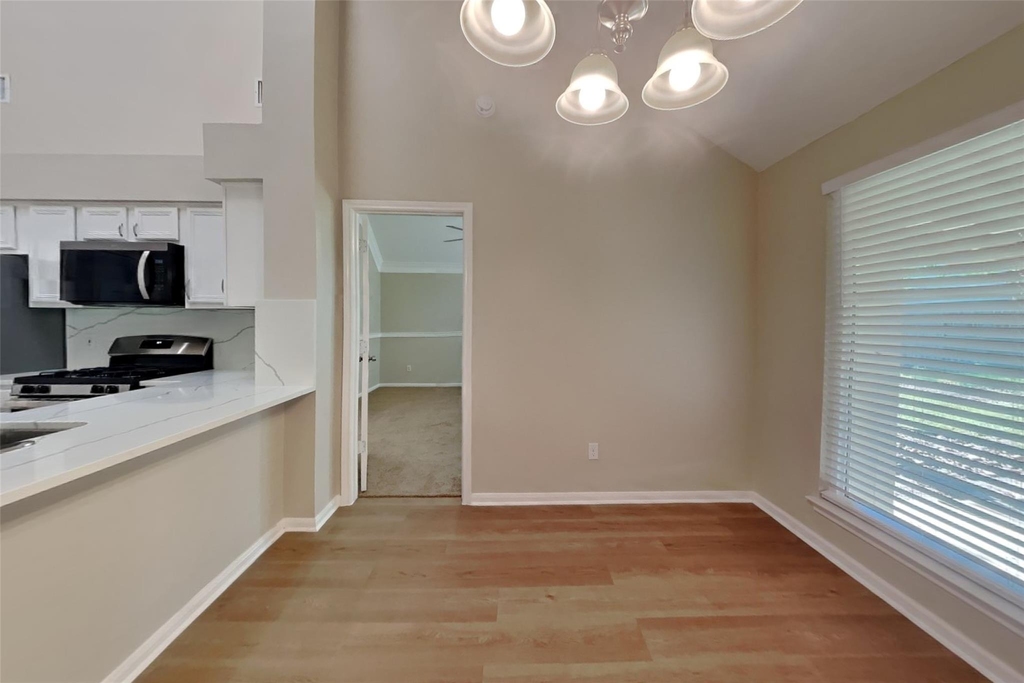 826 Featherbrook Court - Photo 5
