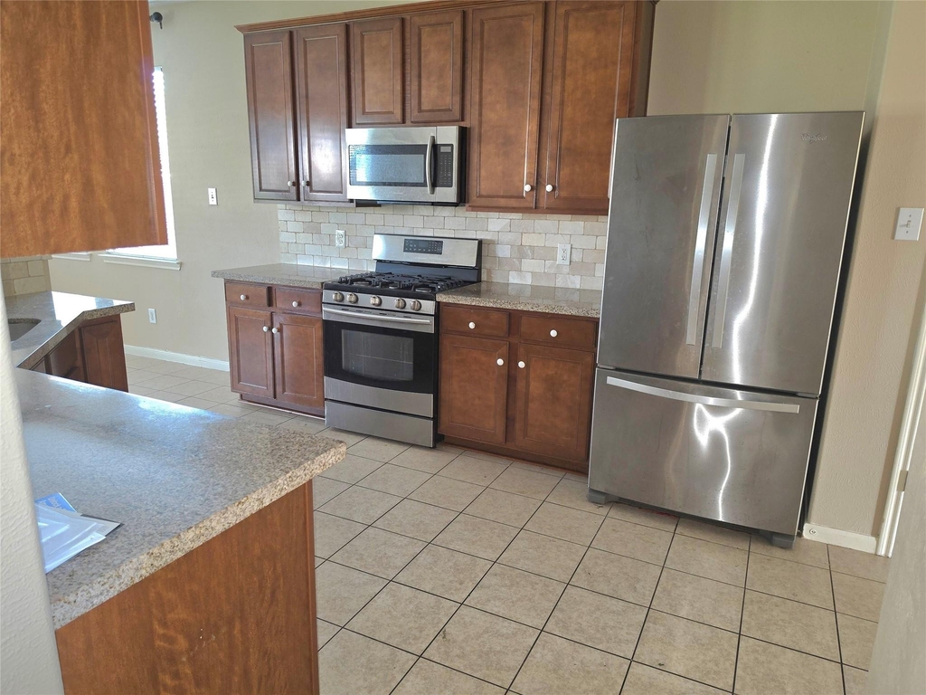 20110 Jasper Oaks Drive - Photo 2