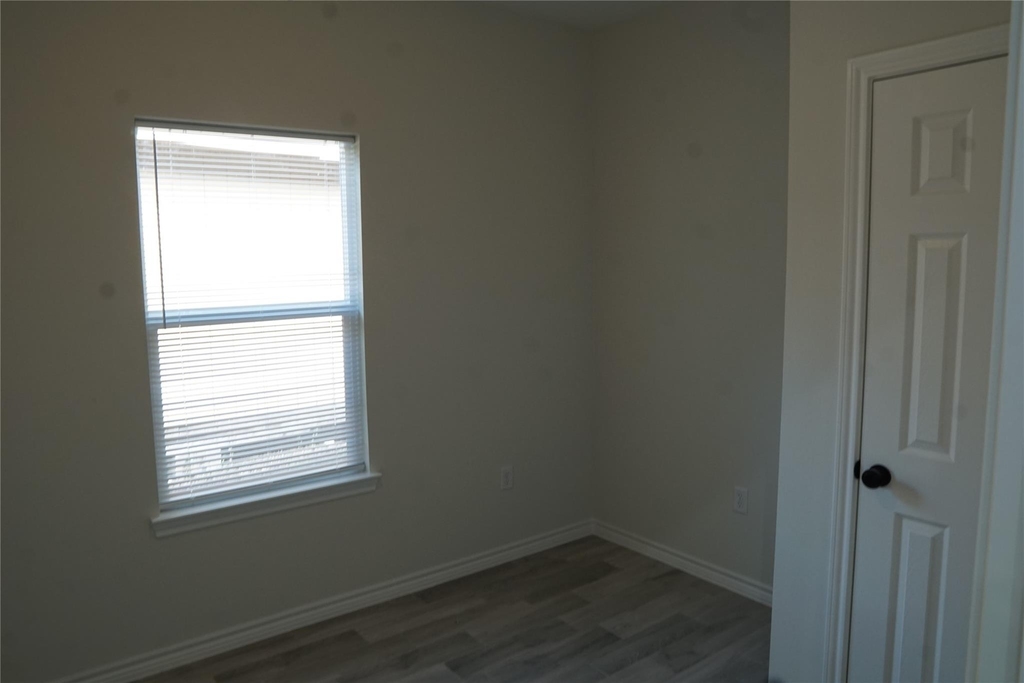 9978 Elder - Photo 6
