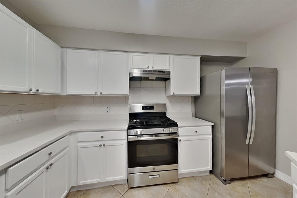 17534 S Summit Canyon Drive - Photo 4