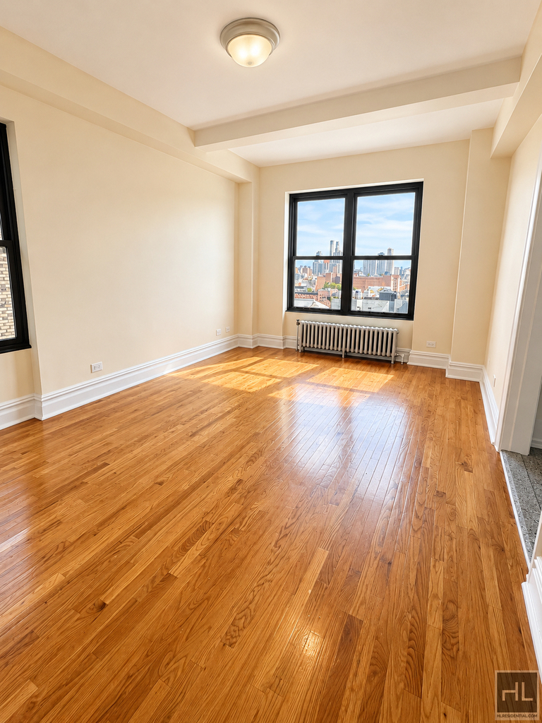 Second Avenue - Photo 1