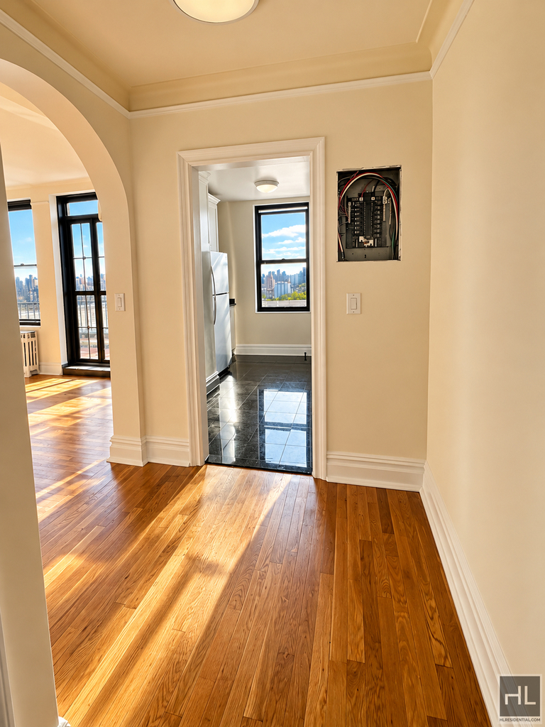 Second Avenue - Photo 9
