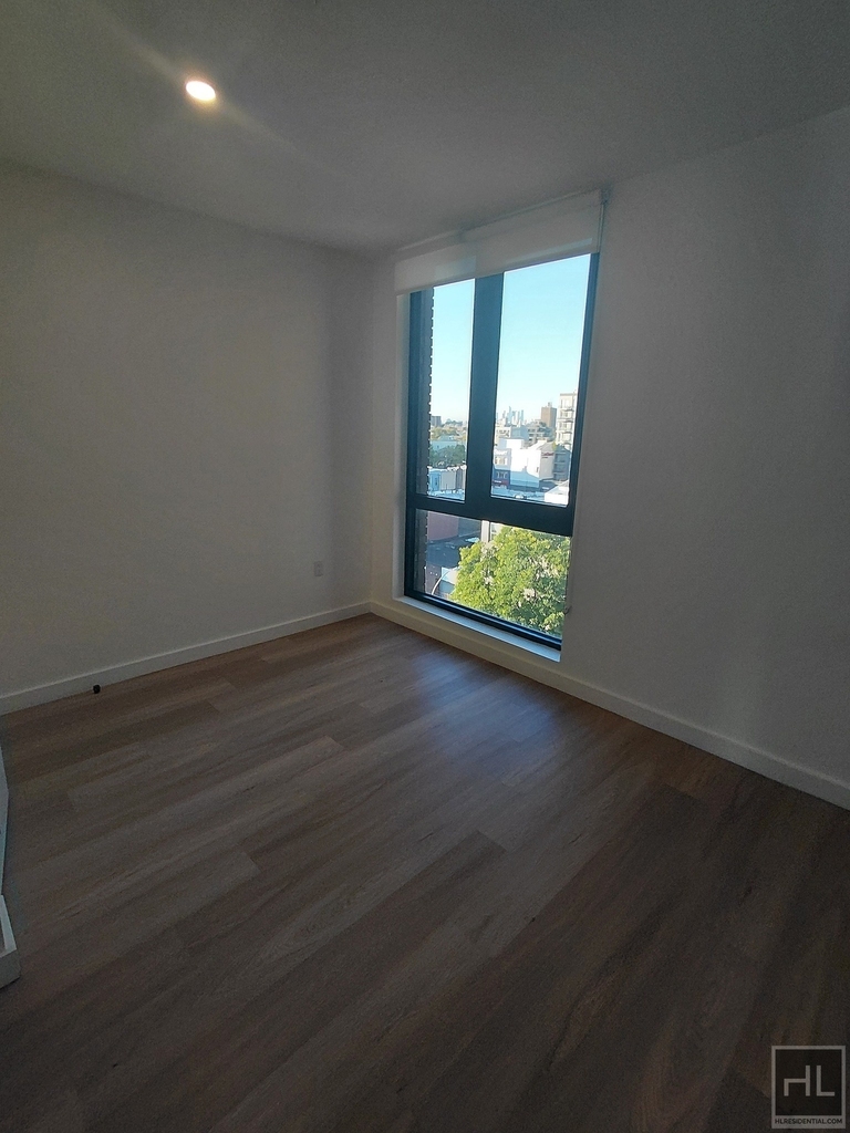 Pacific Street - Photo 6