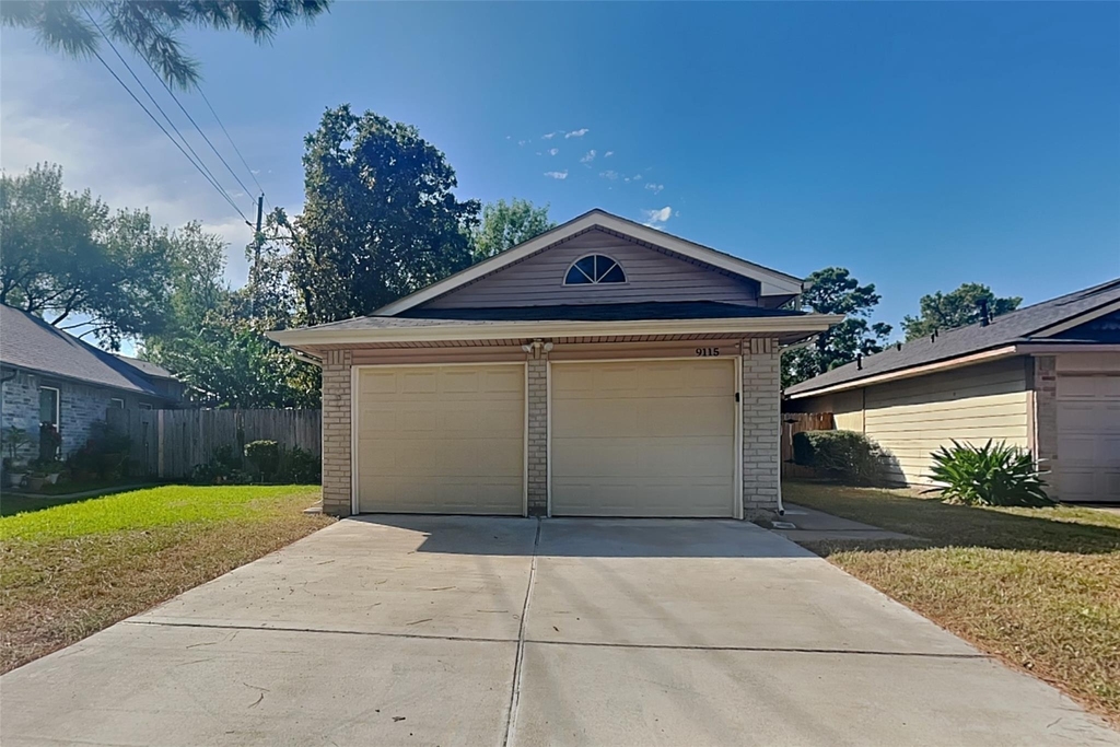 9115 Golden Sunshine Drive - Photo 0