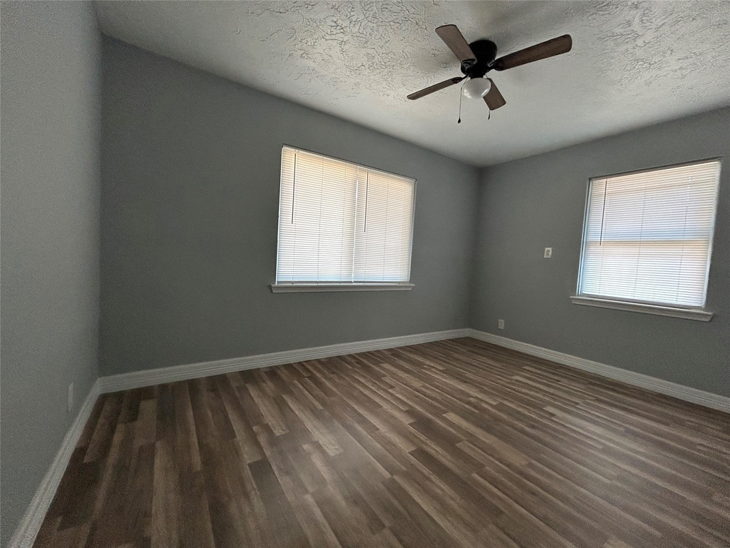 12002 Palmway Street - Photo 9