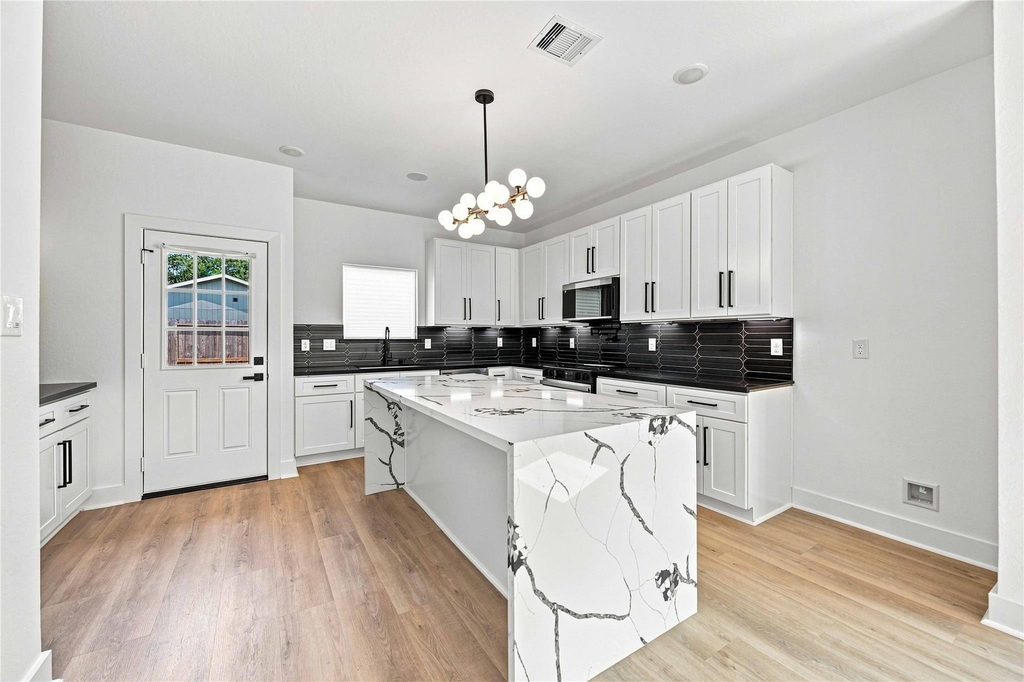 7969 Ritz Street - Photo 7
