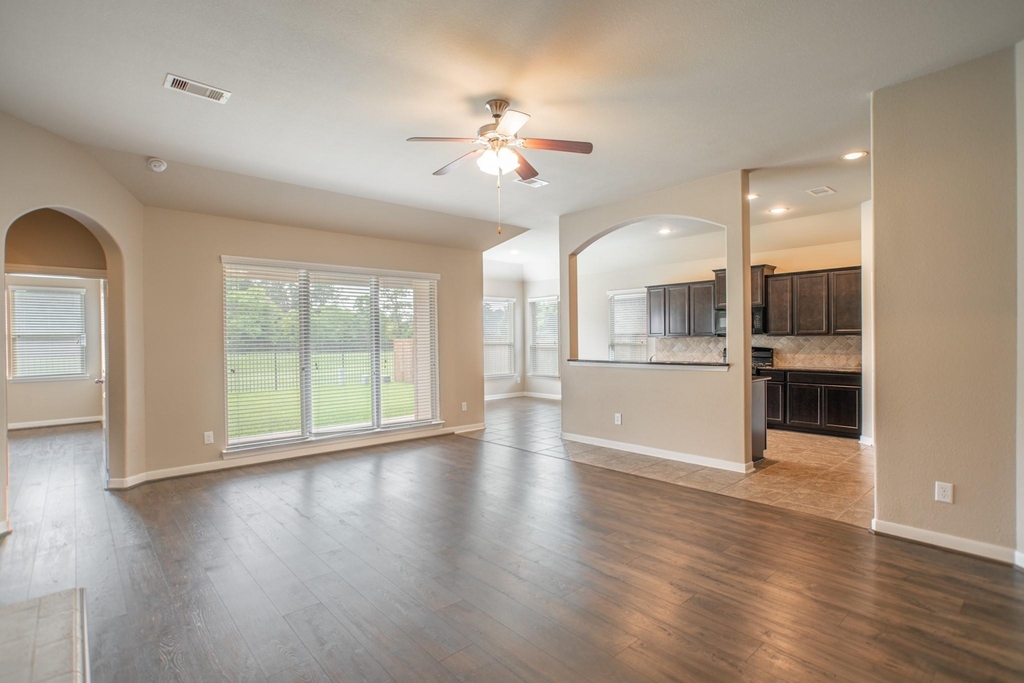 99 W Wading Pond Circle - Photo 7