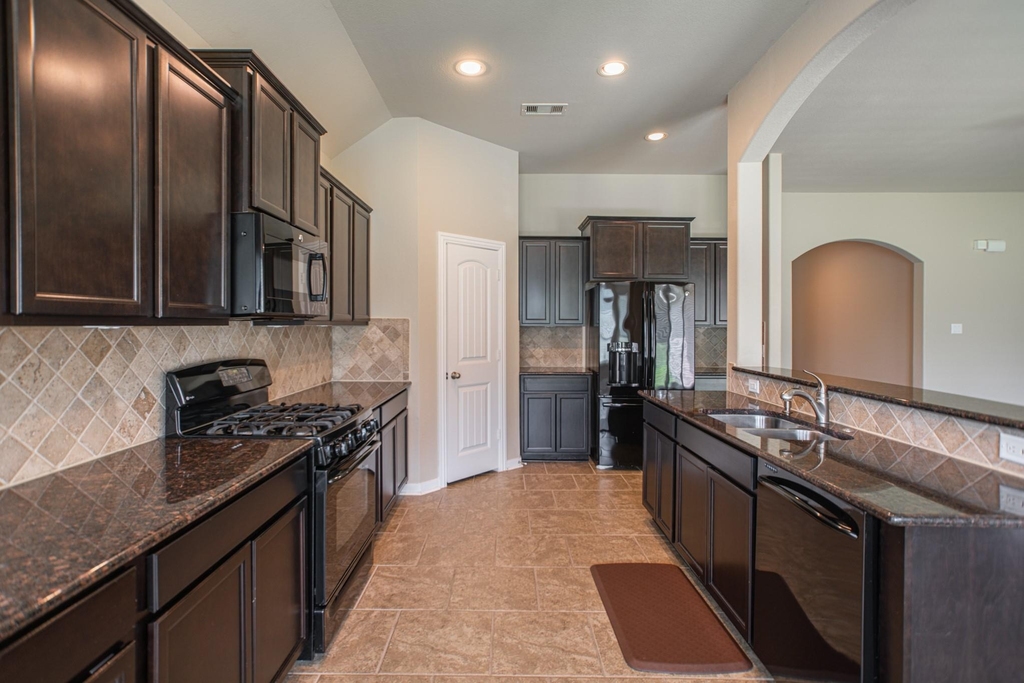99 W Wading Pond Circle - Photo 16