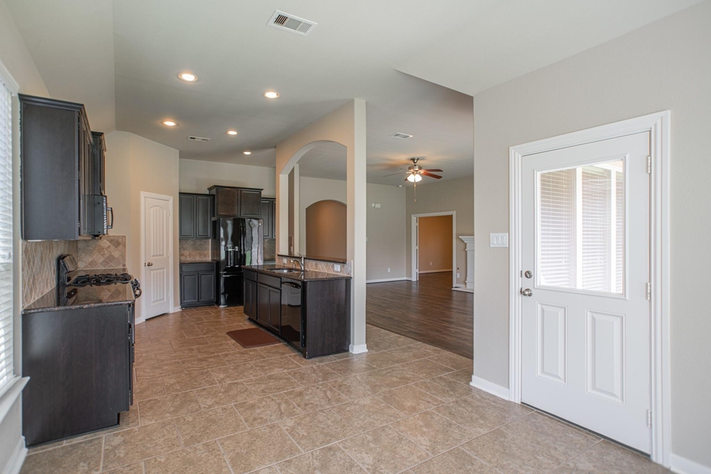 99 W Wading Pond Circle - Photo 19