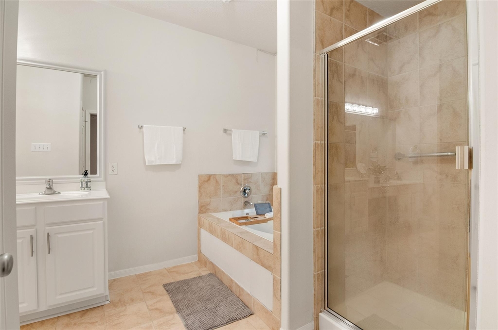 13306 Lilac Breeze Court - Photo 15