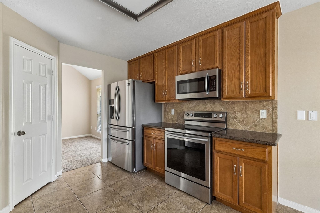 3414 Nottingham Lane - Photo 5