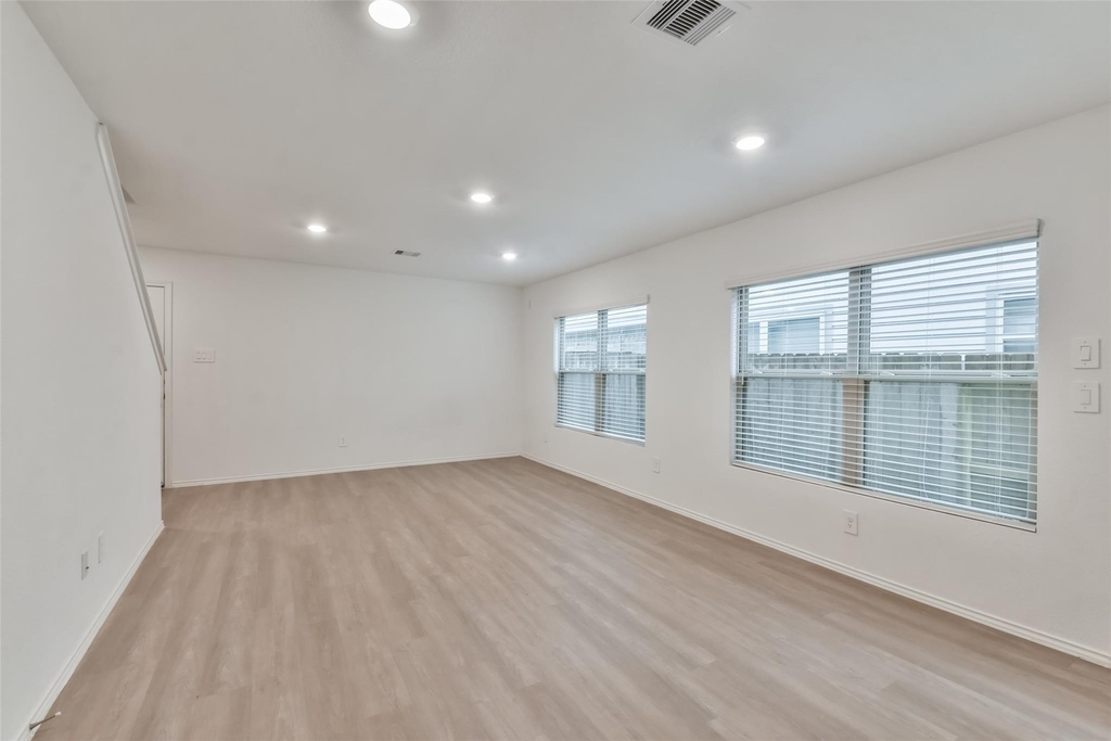 3707 Solanum Drive - Photo 5