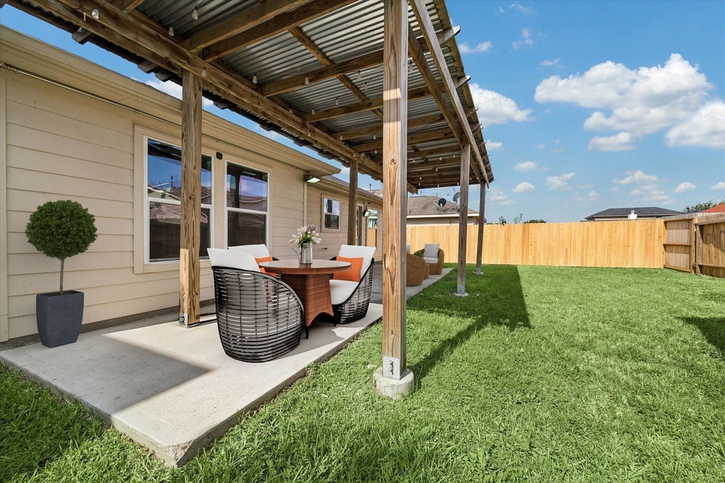 1523 Blossom Lane - Photo 27