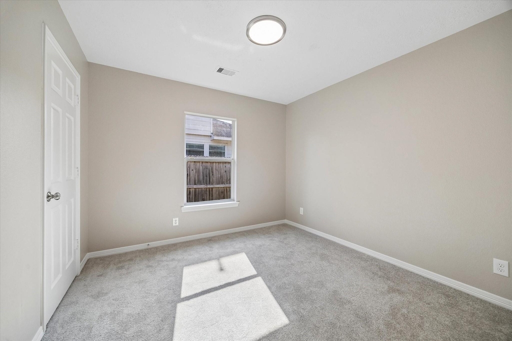 1523 Blossom Lane - Photo 22