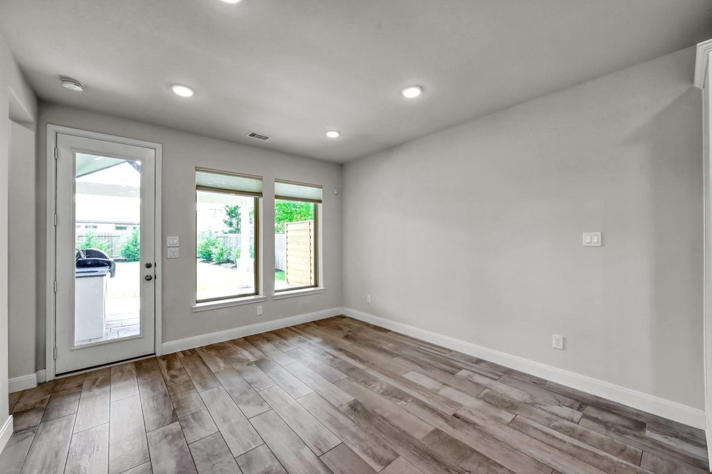 550 Chestnut Reef Court - Photo 16