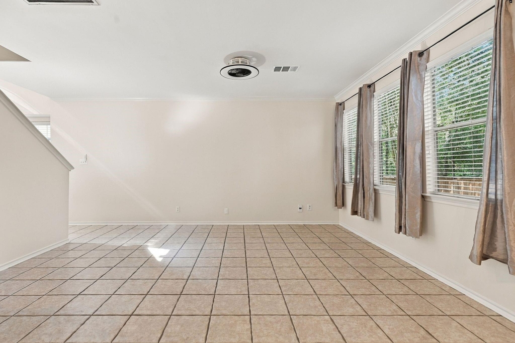 142 N Camellia Grove Circle - Photo 11