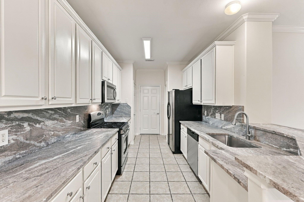 142 N Camellia Grove Circle - Photo 2