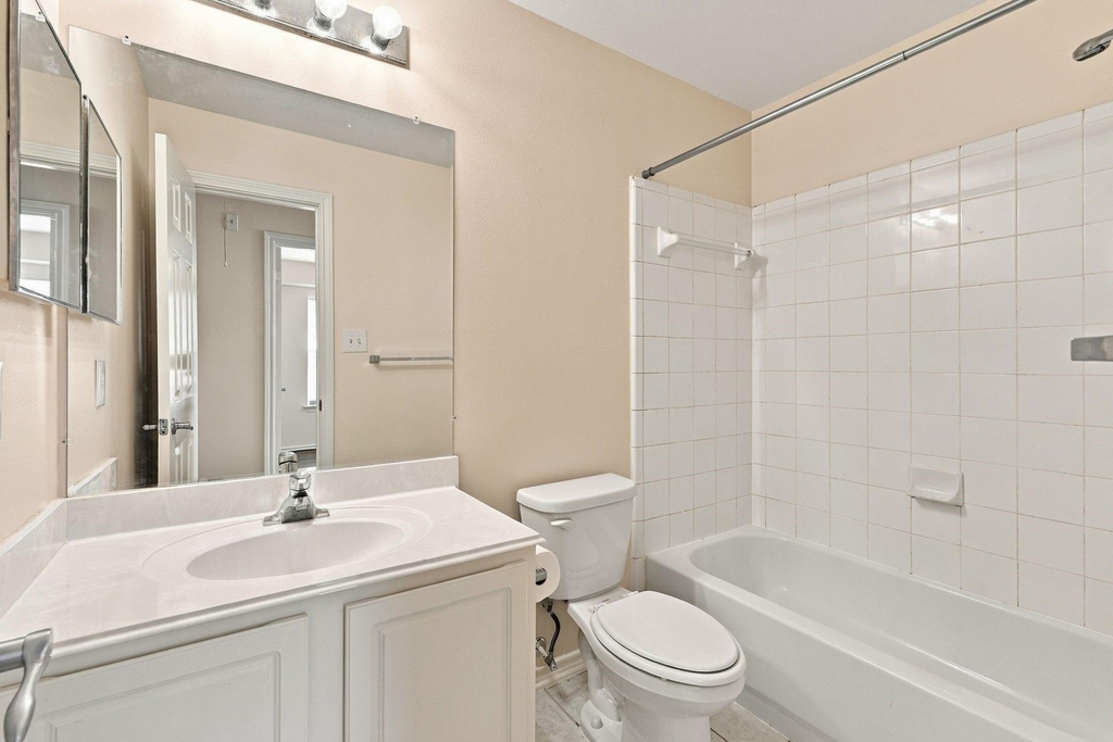 142 N Camellia Grove Circle - Photo 25