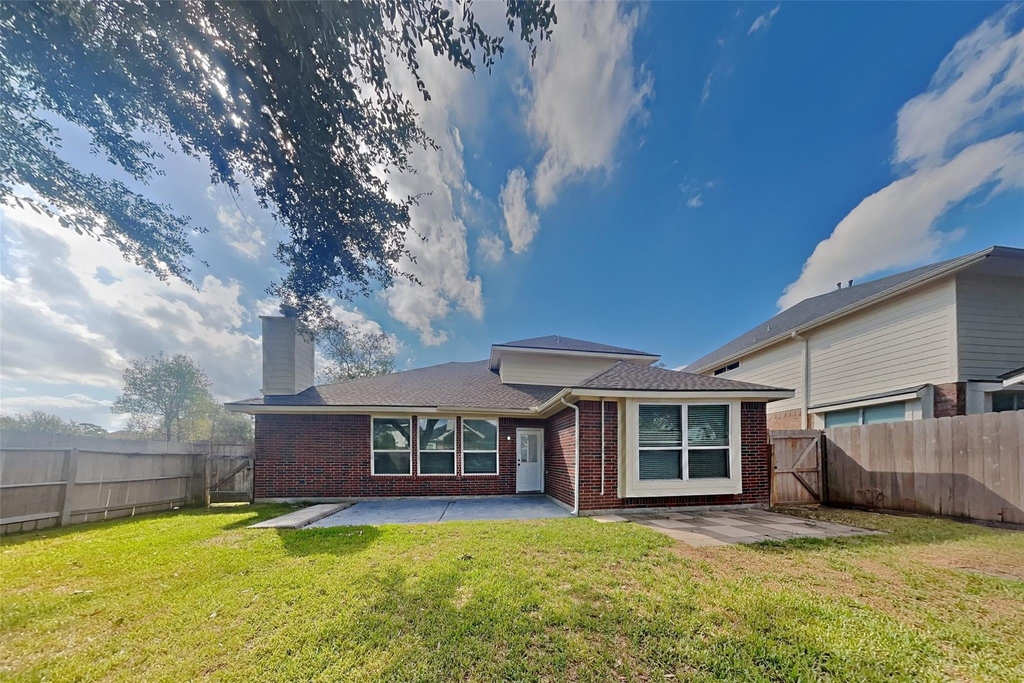 20422 Silver Oak Trail - Photo 16