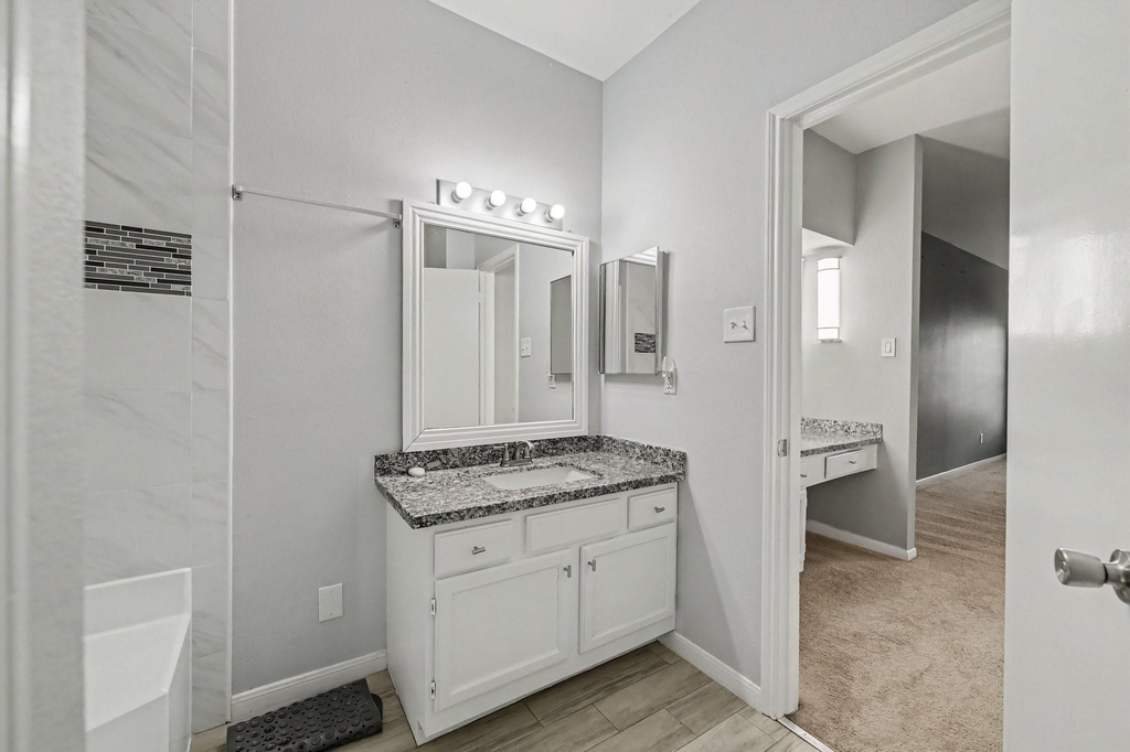4001 Tanglewilde Street - Photo 11