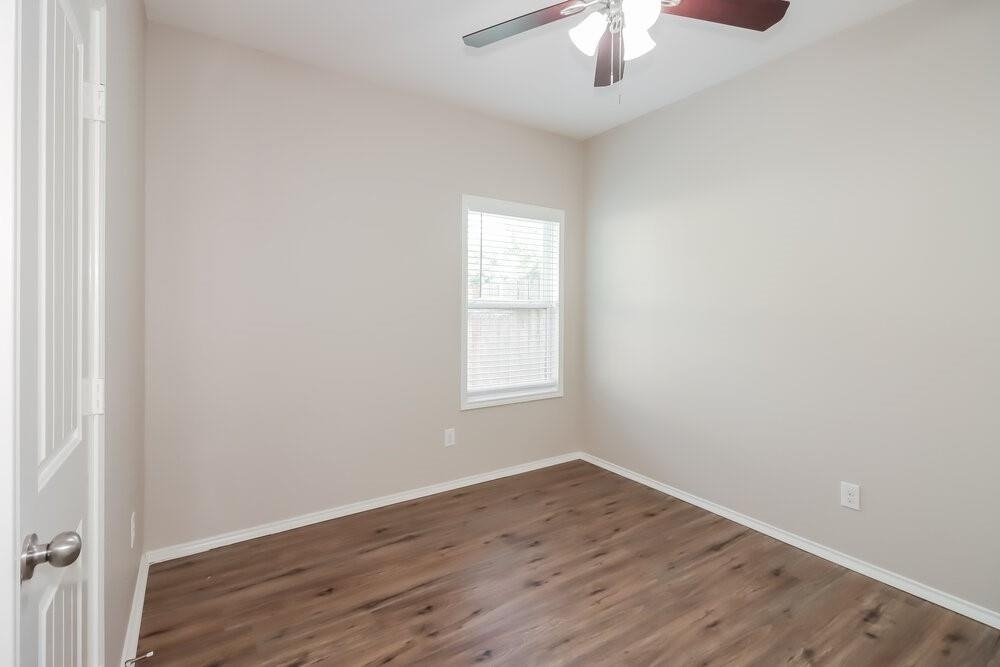 718 Neap Court - Photo 12