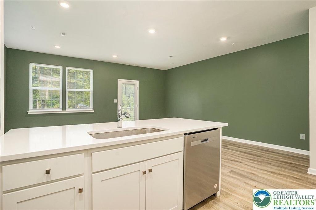 1143 Martin Road - Photo 14