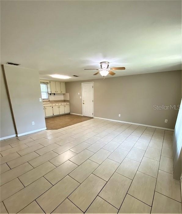 39014 South Avenue - Photo 3