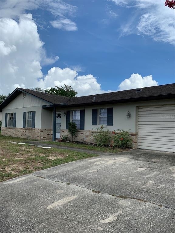 1031 Sullivan Street - Photo 1
