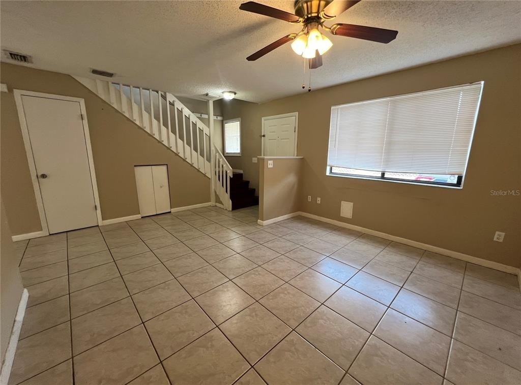 100 E Baywood Square - Photo 1