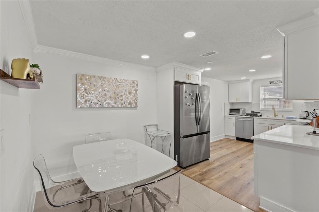 1752 Fairfield Street - Photo 6