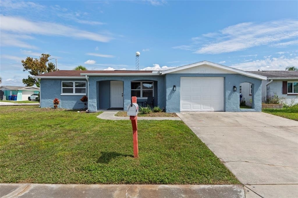 1752 Fairfield Street - Photo 0