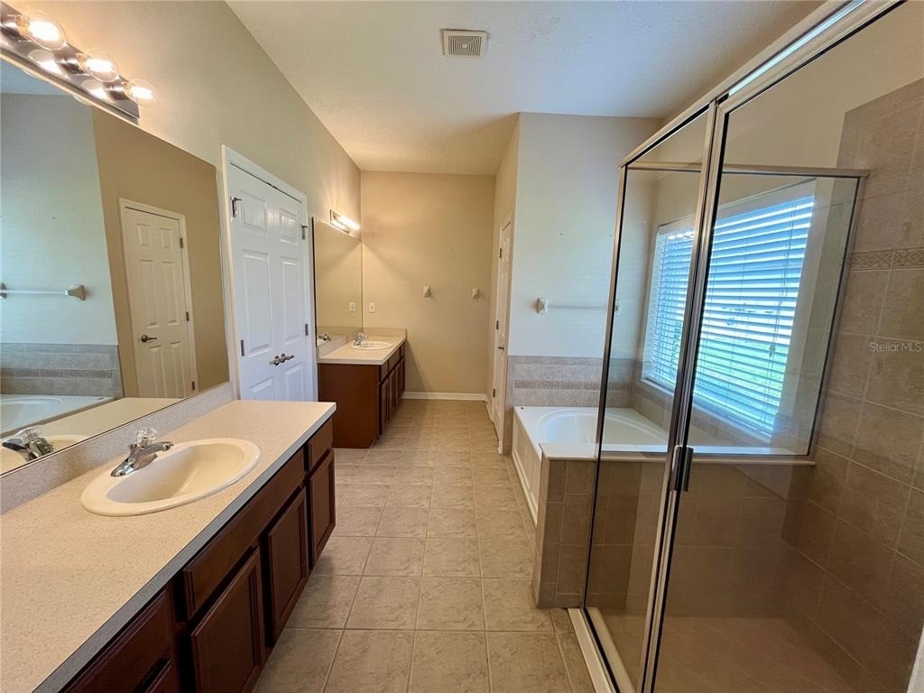 1040 Orca Court - Photo 13