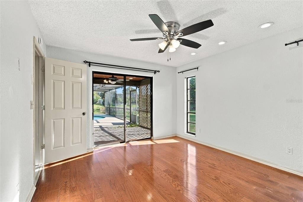 10843 Harborside Drive - Photo 32