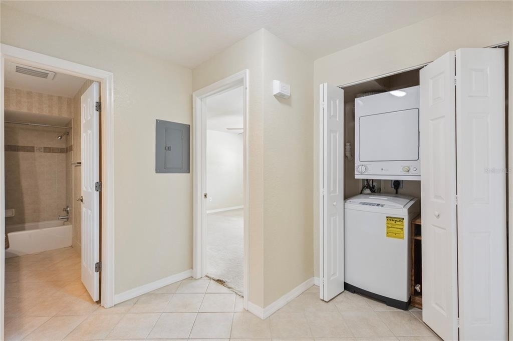 6150 Gulfport Boulevard S - Photo 14