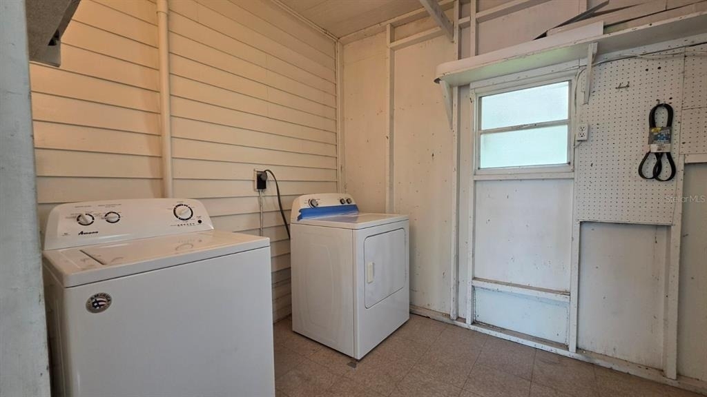 8082 Fairlane Avenue - Photo 12